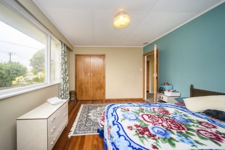 Photo of property in 24 Potaka Street, Marton, 4710