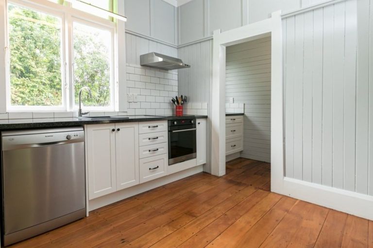 Photo of property in 6 Rose Street, Waipawa, 4210