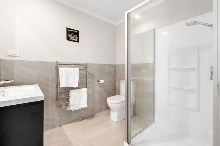 Photo of property in 1 Purei Lane, Massey, Auckland, 0614