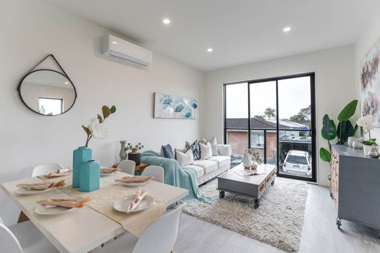 Photo of property in 40d Innismara Avenue, Wattle Downs, Auckland, 2103