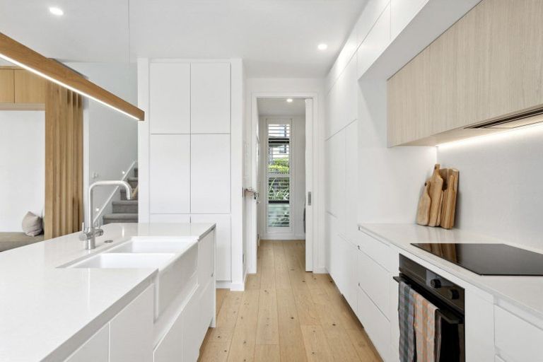 Photo of property in 45b Hudson Bay Road, Hobsonville, Auckland, 0616