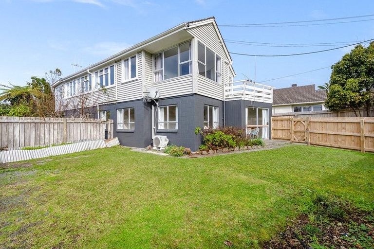Photo of property in 55 Second Avenue, Avenues, Whangarei, 0110