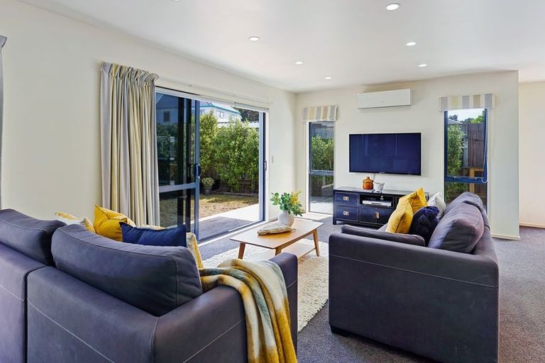 Photo of property in 193b Tutere Street, Waikanae Beach, Waikanae, 5036