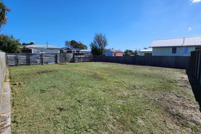 Photo of property in 82a Hedges Street, Sanson, 4817