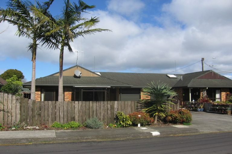 Photo of property in 1/2 Graham Street, Regent, Whangarei, 0112