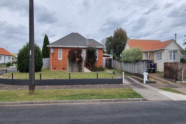 Photo of property in 391 Mangapiko Street, Te Awamutu, 3800