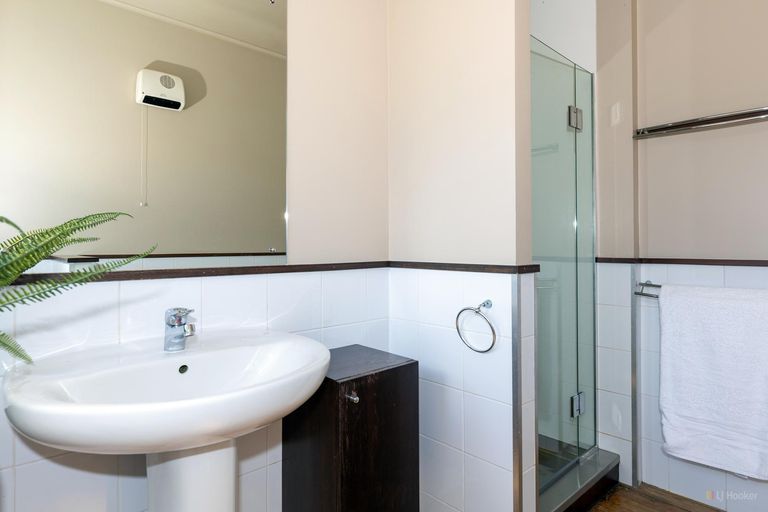 Photo of property in 25 Main Road, Pleasant Point, 7903