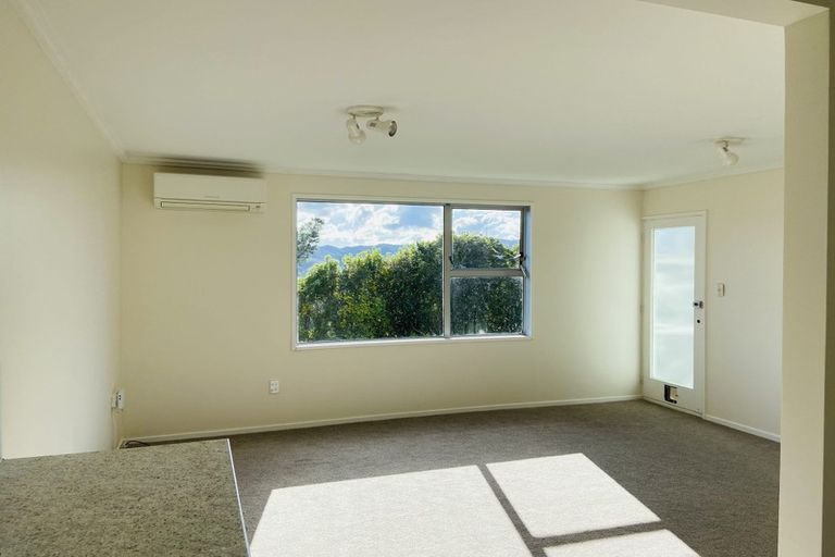 Photo of property in 49a Huntingdon Street, Northland, Wellington, 6012
