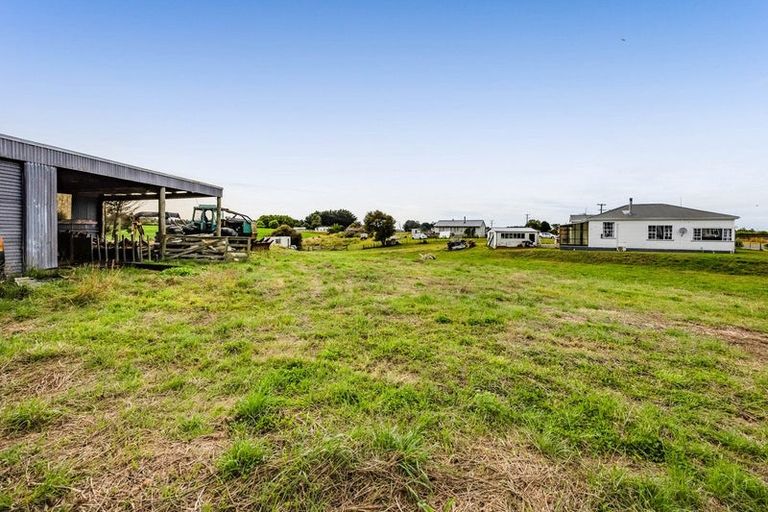 Photo of property in 8-10 Egmont Street, Normanby, Hawera, 4614