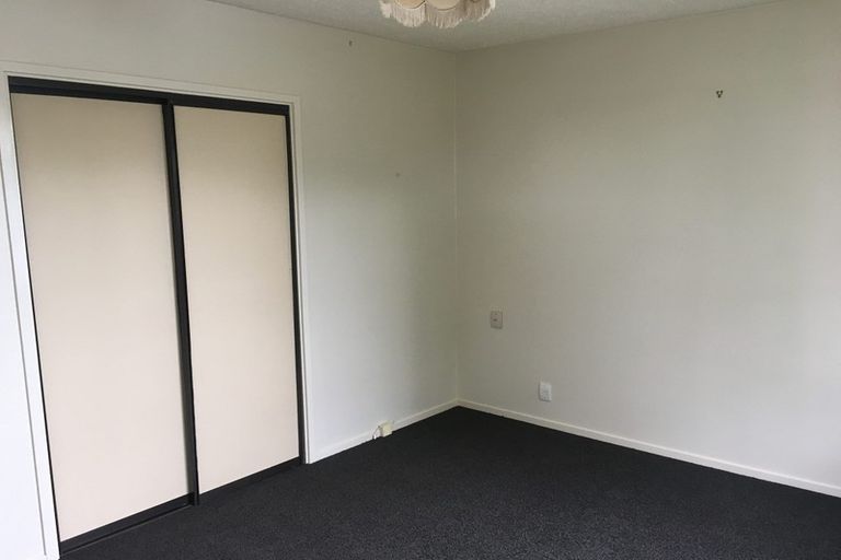 Photo of property in 1/62a Mackenzie Avenue, Woolston, Christchurch, 8023