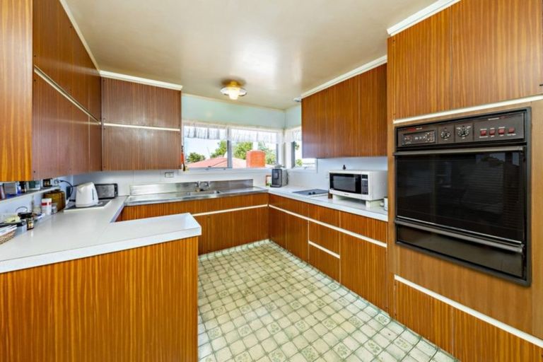 Photo of property in 1/580 Massey Road, Mangere, Auckland, 2022