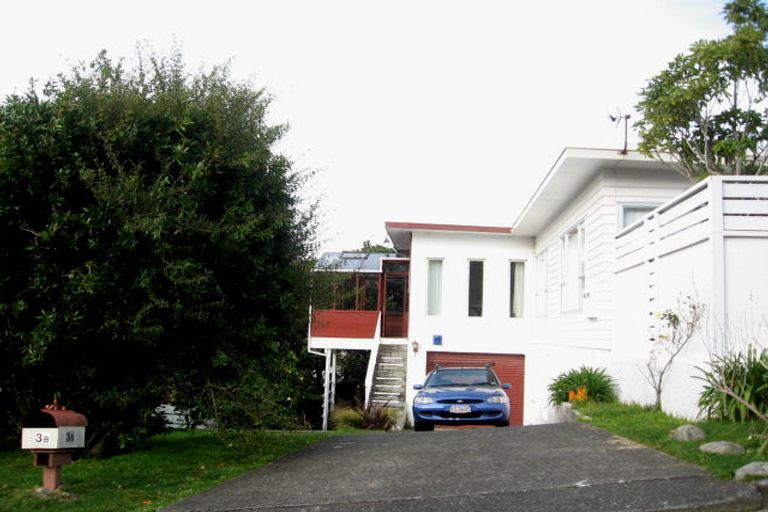 Photo of property in 1/3 Ridd Crescent, Karori, Wellington, 6012