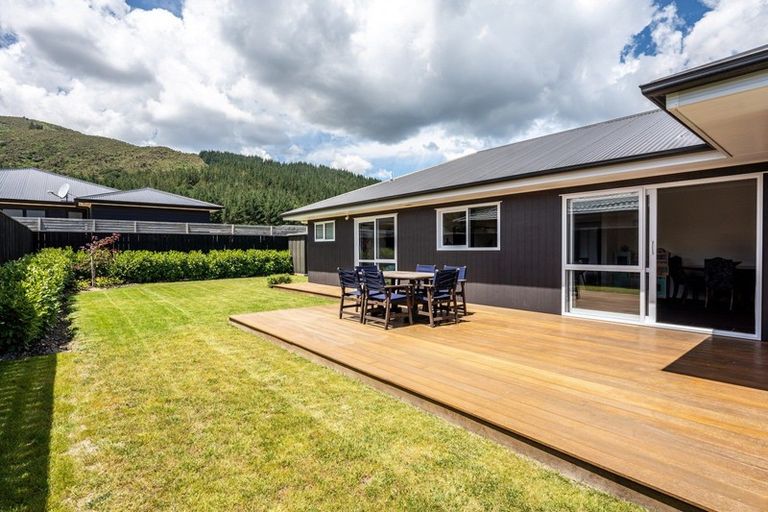 Photo of property in 226 Wise Street, Wainuiomata, Lower Hutt, 5014