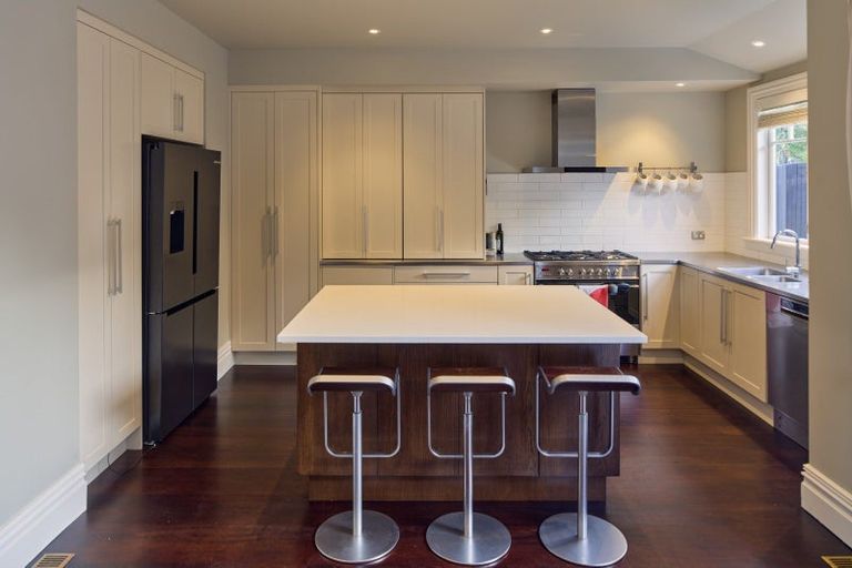 Photo of property in 67 Central Terrace, Kelburn, Wellington, 6012