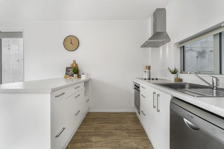 Photo of property in 31 Reynolds Place, Papamoa Beach, Papamoa, 3118