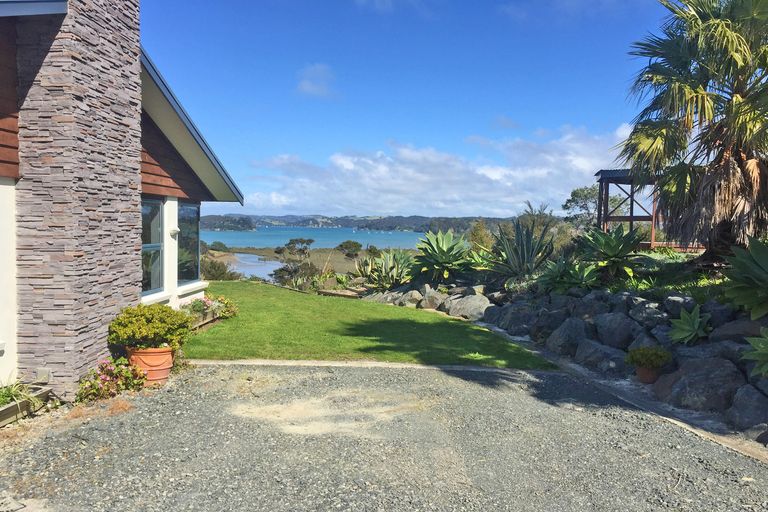 Photo of property in 166 Miller Way, Mahurangi East, Warkworth, 0982