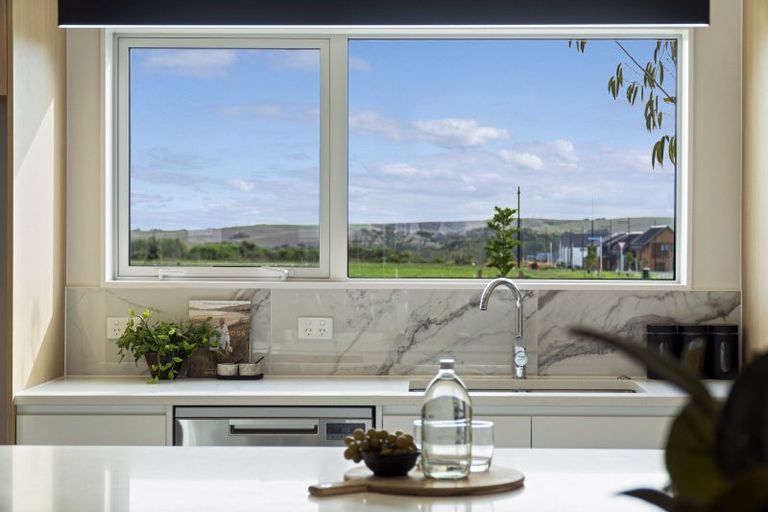 Photo of property in 4 Ryeland Lane, Karaka, 2580