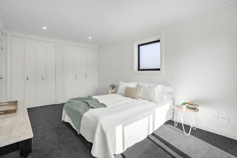 Photo of property in 1a Richmond Street, Petone, Lower Hutt, 5012