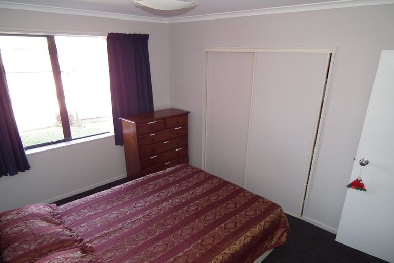 Photo of property in 34 Farnborough Drive, Nawton, Hamilton, 3200