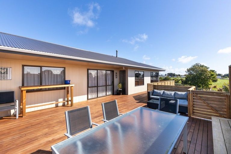 Photo of property in 6 Silby Street, Waitara, 4320