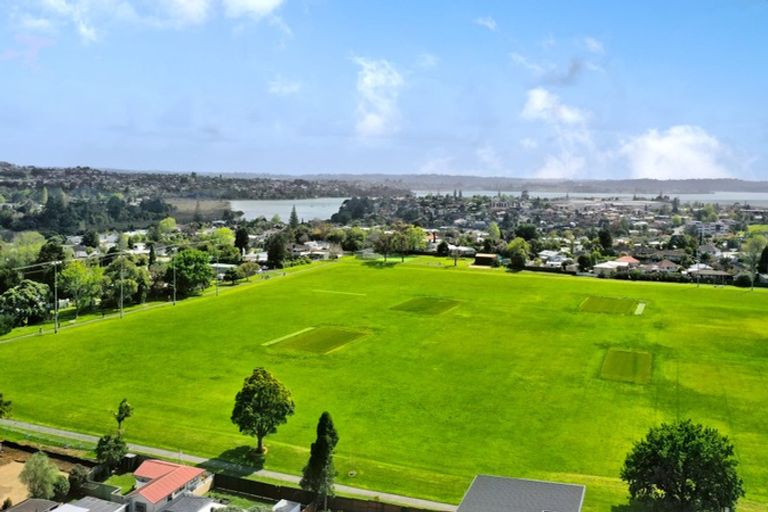 Photo of property in 88 Taikata Road, Te Atatu Peninsula, Auckland, 0610