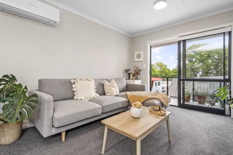 Photo of property in 207/17u Vialou Street, Hamilton Central, Hamilton, 3204