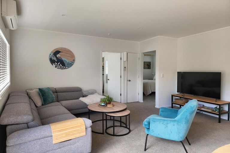 Photo of property in 48a Pitcairn Street, Oakura, 4314