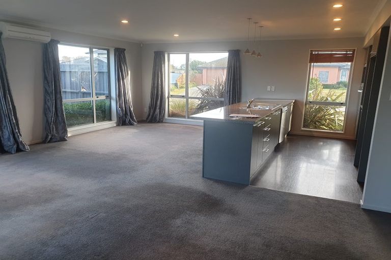 Photo of property in 30 Marlowe Place, Rolleston, 7614