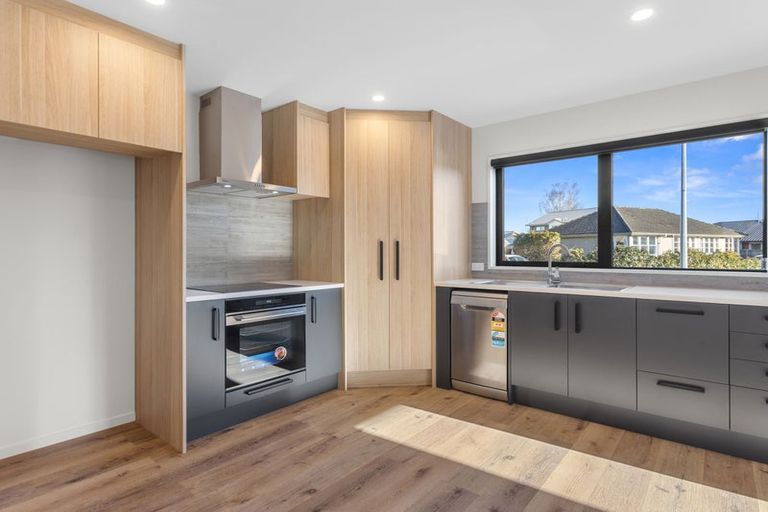 Photo of property in 23 Hillary Crescent, Upper Riccarton, Christchurch, 8041