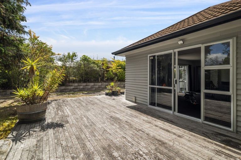 Photo of property in 100 Hinemoa Avenue, Taupo, 3330