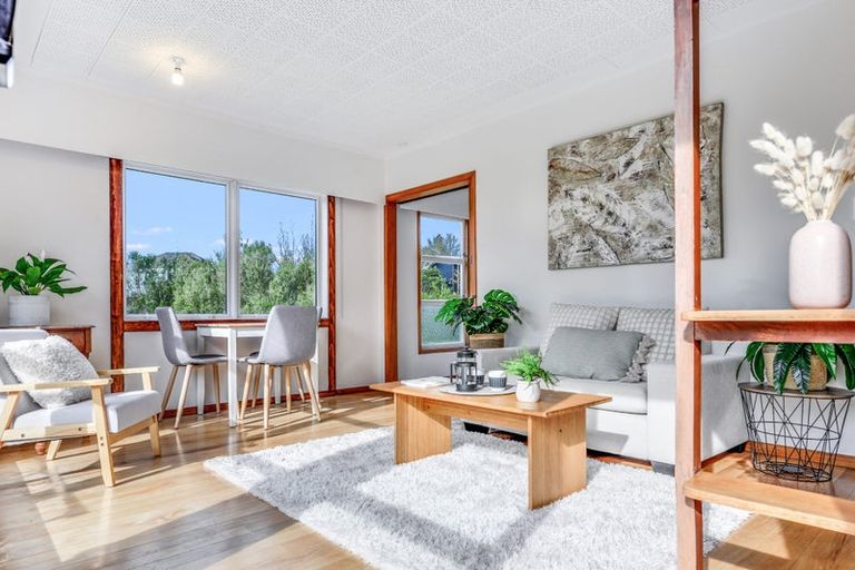 Photo of property in 28a Hillcrest Road, Hillcrest, Hamilton, 3216