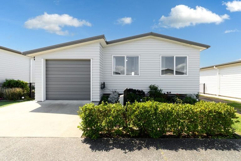 Photo of property in 311/11 Kamahi Crescent, Papamoa Beach, Papamoa, 3118