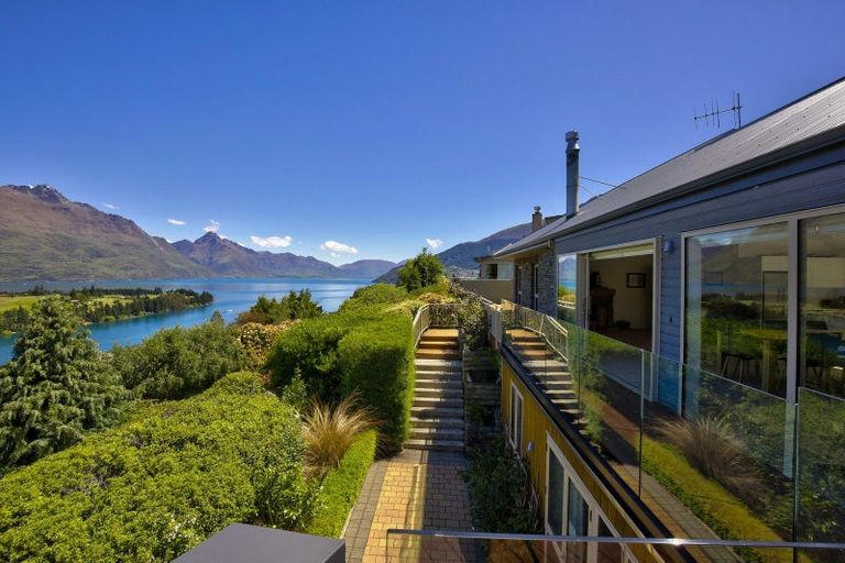 Photo of property in 54 Panorama Terrace, Queenstown, 9300