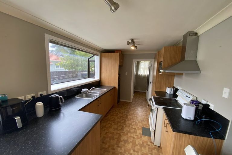 Photo of property in 65 Alfred Street, Fairfield, Hamilton, 3214