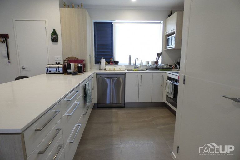 Photo of property in 18 Flounder Road, Hobsonville, Auckland, 0616