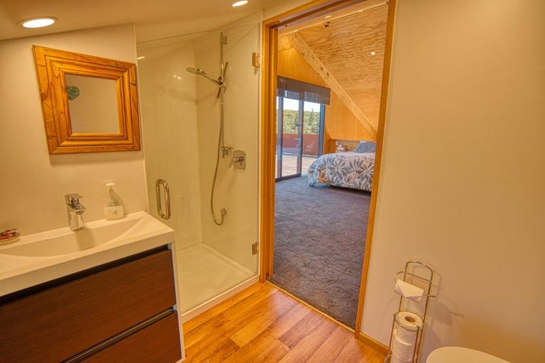 Photo of property in 143 Lake Brunner Road, Moana, Kumara, 7875