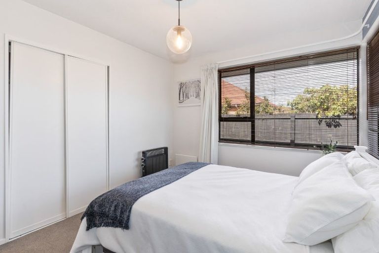 Photo of property in 16b Beauford Place, Parklands, Christchurch, 8083