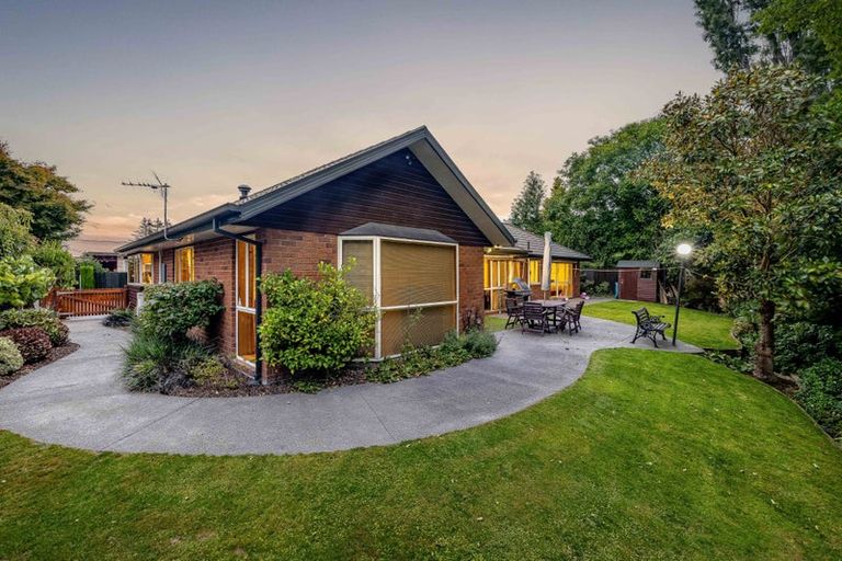 Photo of property in 78a Staveley Street, Avonhead, Christchurch, 8042