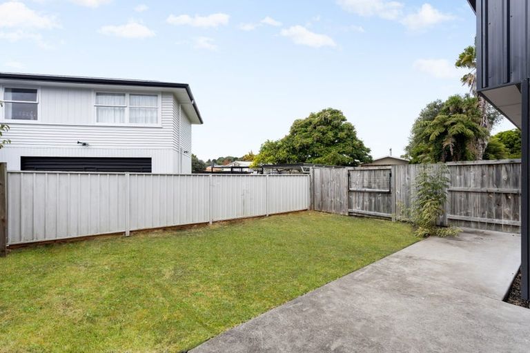 Photo of property in 1/1 Splitt Avenue, Glenview, Hamilton, 3206