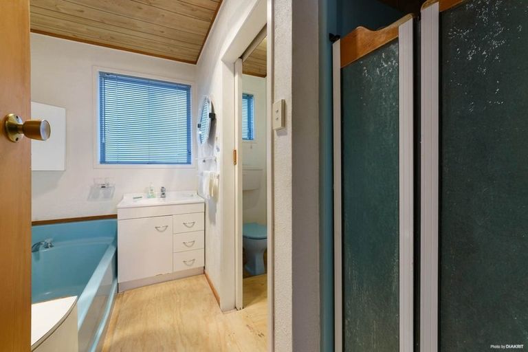 Photo of property in 85 Walworth Avenue, Pakuranga Heights, Auckland, 2010