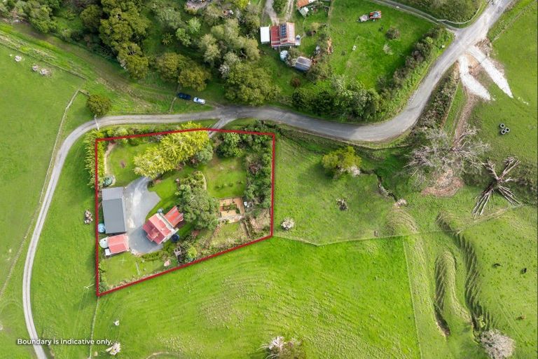 Photo of property in 15 Boler Road, Tauhoa, Warkworth, 0984