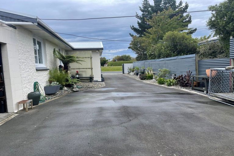 Photo of property in 92 Scott Street, Strathern, Invercargill, 9812