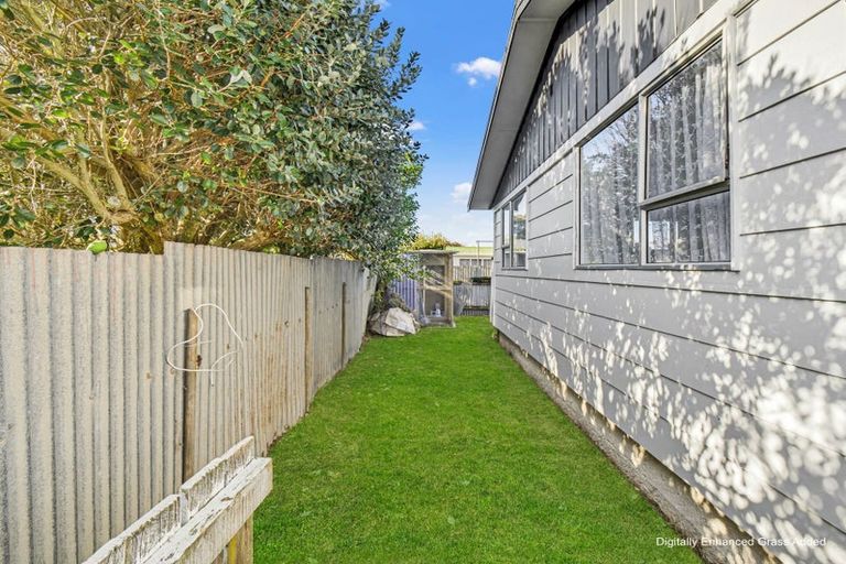 Photo of property in 17a Tainui Street, Castlecliff, Whanganui, 4501