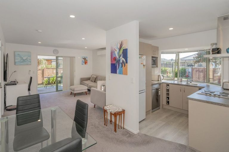 Photo of property in 2 Mayfair Close, Whitianga, 3510