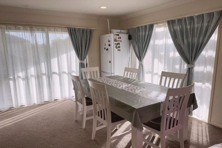 Photo of property in 31 Woodgers Way, Somerville, Auckland, 2014