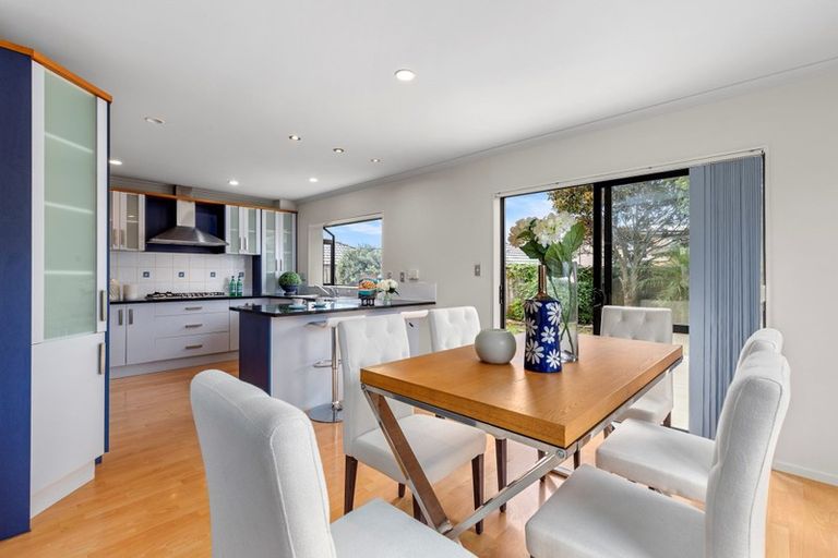 Photo of property in 16 Innisowen Place, Flat Bush, Auckland, 2019