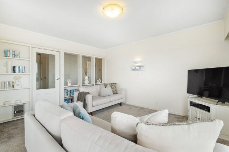 Photo of property in 6/6 Bruce Street, Northcote Point, Auckland, 0627