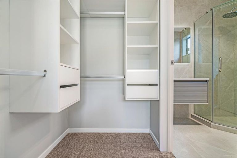 Photo of property in 36 Whakairo Crescent, Gulf Harbour, Whangaparaoa, 0930