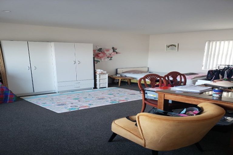 Photo of property in 45 Treestump Road, Takanini, 2112