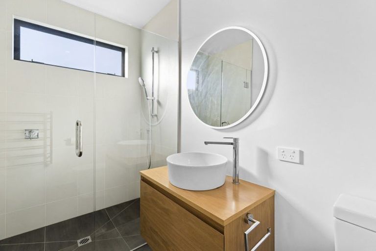 Photo of property in 9 Landsborough Lane, Wanaka, 9305